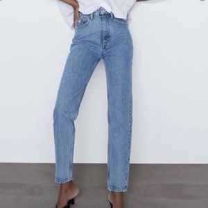 Zara Mom Fit Jeans